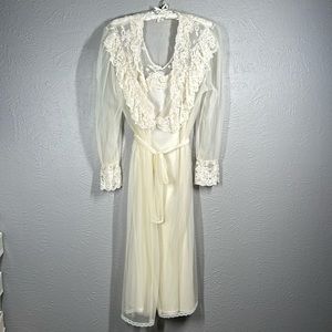 Vintage Alexandra Nicole Sheer Lace Bridal Night Gown & Robe Set Off Whi…